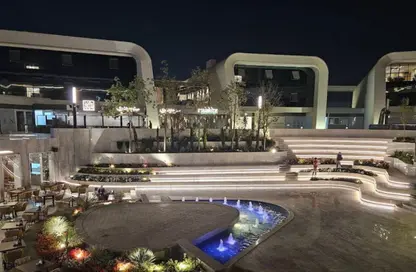Retail - Studio for sale in Centrada Plaza - Juhayna Square - 6 October City - Giza