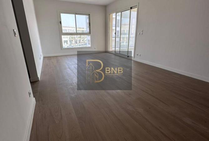 72715206 - Property Image 2
