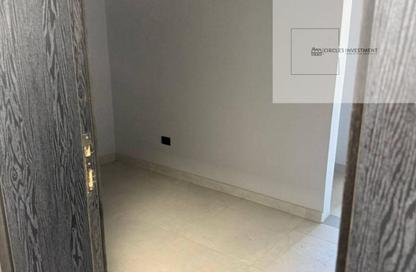 Clinic - 2 Bedrooms - 2 Bathrooms for sale in Hale Town - 6 October City - Giza