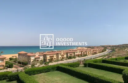 منزل مزدوج - 3 غرف نوم - 4 حمامات للبيع في تلال السخنة - العين السخنة - السويس