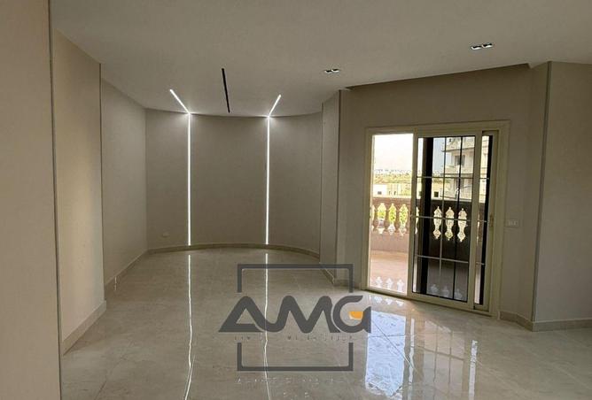 8602136 - Property Image 3