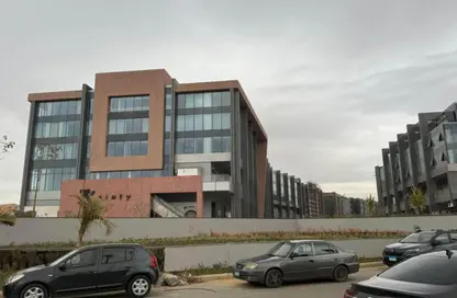 مساحات مكتبية - غرفة نوم - 1 حمام للايجار في ثري سيكستي - كمبوندات التجمع الخامس - التجمع الخامس - مدينة القاهرة الجديدة - القاهرة