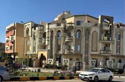 شقة - 3 غرف نوم - 2 حمامات للبيع في شارع بيرم التونسي - النرجس 1 - النرجس - مدينة القاهرة الجديدة - القاهرة