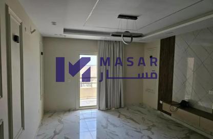 Apartment - 3 Bedrooms - 2 Bathrooms for rent in South Lotus - El Lotus - New Cairo City - Cairo