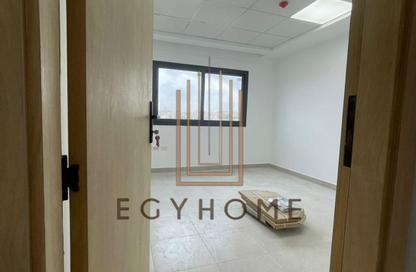 Office Space - Studio - 1 Bathroom for rent in Centro Zayed - Sheikh Zayed Compounds - Sheikh Zayed City - Giza Office Space - Studio - 1 Bathroom for rent in Centro Zayed - Sheikh Zayed Compounds - Sheikh Zayed City - Giza