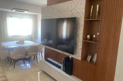 Apartment - 4 Bedrooms - 3 Bathrooms for sale in Moon Residences - Fifth Square - The 5th Settlement - New Cairo City - Cairo