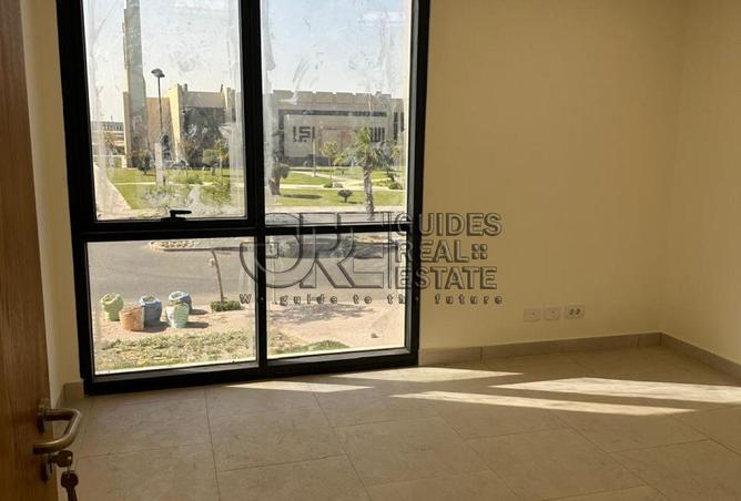 93536370 - Property Image 3