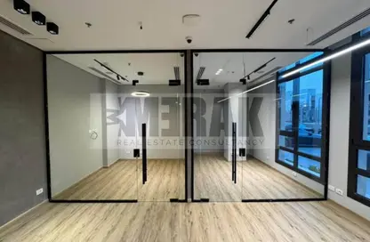 مساحات مكتبية - 2 غرف نوم - 2 حمامات للبيع في ديستريكت 5 - كمبوندات التجمع الخامس - التجمع الخامس - مدينة القاهرة الجديدة - القاهرة