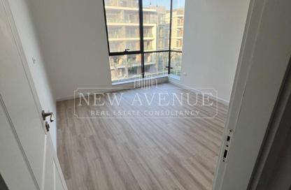 Apartment - 3 Bedrooms - 2 Bathrooms for sale in El Patio Oro - 5th Settlement Compounds - The 5th Settlement - New Cairo City - Cairo