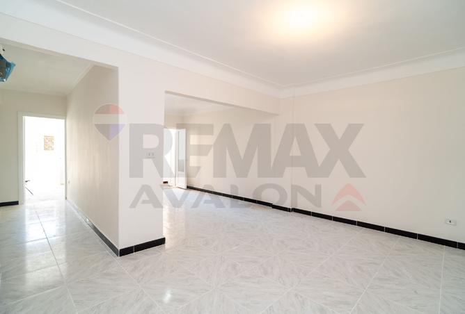 102910533 - Property Main Image