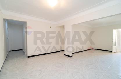 Apartment - 2 Bedrooms - 1 Bathroom for sale in Abou Quer Road   Gamal Abdel Nasser Road - Janaklees - Hay Sharq - Alexandria
