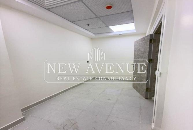 52199218 - Property Image 2