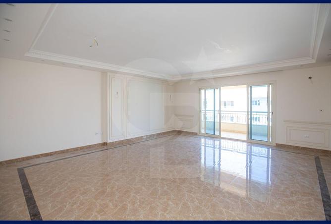 82105390 - Property Image 2