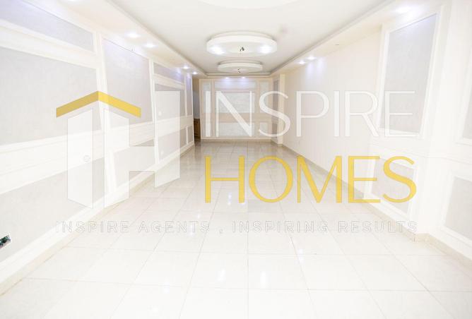 107964103 - Property Image 2