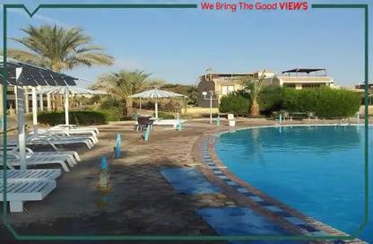 Chalet - 2 Bedrooms - 2 Bathrooms for sale in Amigo 3 - Amigo - Al Ain Al Sokhna - Suez