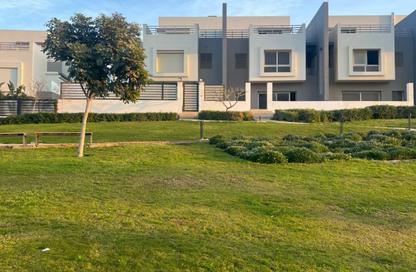 Townhouse - 4 Bedrooms - 4 Bathrooms for sale in Hyde Park - New Cairo City - Cairo