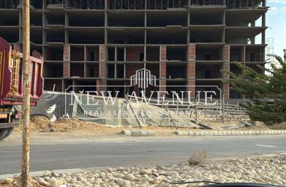 Apartment - 3 Bedrooms - 3 Bathrooms for sale in The Waterway View - 90 Street - The 5th Settlement - New Cairo City - Cairo