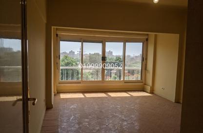 Apartment - 3 Bedrooms - 2 Bathrooms for sale in Mohamed Anis St. - Zamalek - Cairo