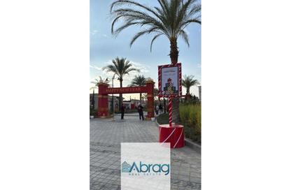 Apartment - 3 Bedrooms - 3 Bathrooms for rent in Village West - Sheikh Zayed Compounds - Sheikh Zayed City - Giza