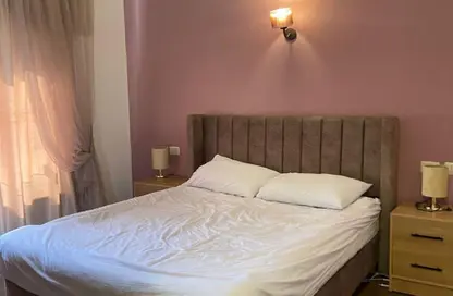 شقة - 2 غرف نوم - 2 حمامات للايجار في ذا فيلدج - المستثمرين الجنوبية - مدينة القاهرة الجديدة - القاهرة