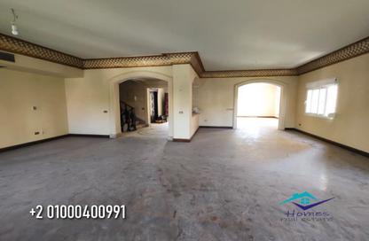 Villa - 7 Bedrooms - 7 Bathrooms for rent in Al Karma 2 - 5th District - Sheikh Zayed City - Giza