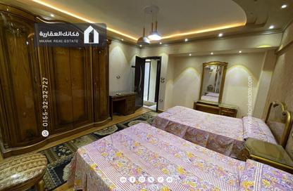 شقة - 3 غرف نوم - 2 حمامات للبيع في المحور الخدمي - المحور المركزي - الحي الثامن - مدينة 6 أكتوبر - الجيزة