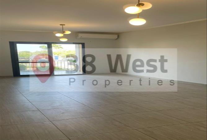 83140030 - Property Main Image
