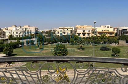Duplex - 4 Bedrooms - 3 Bathrooms for sale in East The Academy - New Cairo City - Cairo