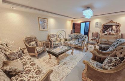 Penthouse - 4 Bedrooms - 4 Bathrooms for rent in Eighth Sector - Zahraa El Maadi - Hay El Maadi - Cairo Penthouse - 4 Bedrooms - 4 Bathrooms for rent in Eighth Sector - Zahraa El Maadi - Hay El Maadi - Cairo