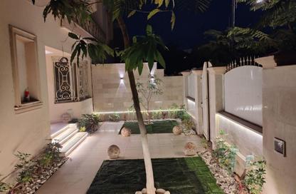Twin House - 5 Bedrooms - 4 Bathrooms for rent in Greens - 6th District - Sheikh Zayed City - Giza