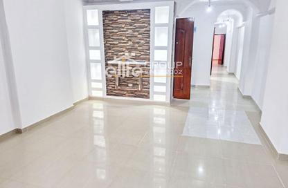 Apartment - 2 Bedrooms - 1 Bathroom for sale in Sidi Gaber - Hay Sharq - Alexandria