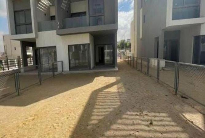 8701884 - Property Image 3