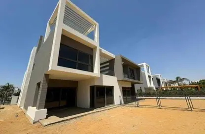 Townhouse - 4 Bedrooms - 5 Bathrooms for sale in Moon Residences - Fifth Square - The 5th Settlement - New Cairo City - Cairo