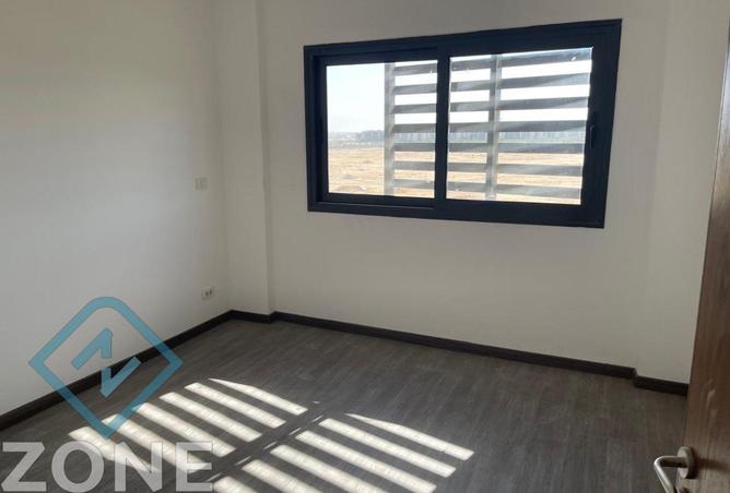 8704337 - Property Image 3