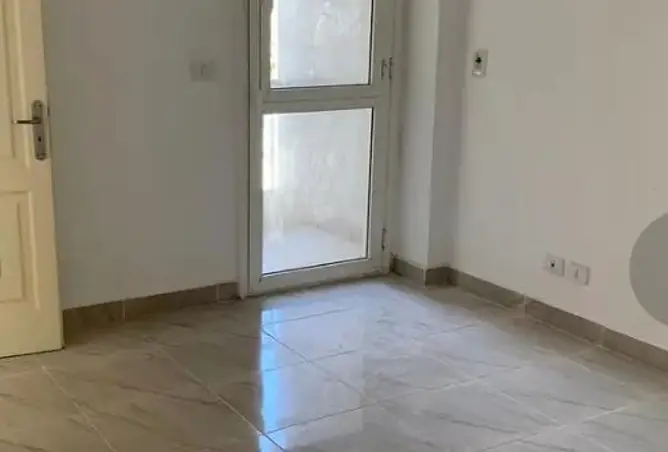 102178181 - Property Image 2