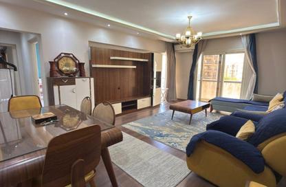 Apartment - 2 Bedrooms - 1 Bathroom for sale in Al Rehab - New Cairo City - Cairo Apartment - 2 Bedrooms - 1 Bathroom for sale in Al Rehab - New Cairo City - Cairo