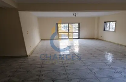 Apartment - 2 Bedrooms - 2 Bathrooms for sale in Masaken Nerco St. - Degla - Hay El Maadi - Cairo