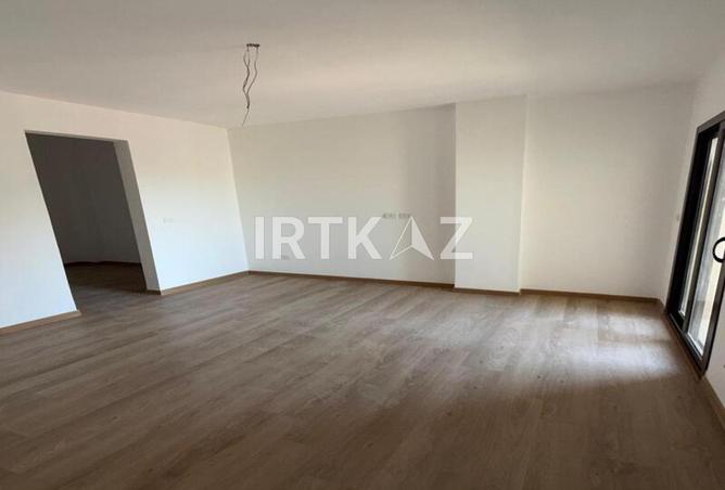 98831433 - Property Image 2