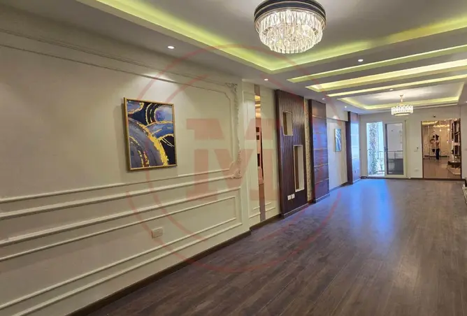87208101 - Property Image 2