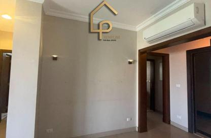 Apartment - 2 Bedrooms - 3 Bathrooms for rent in Westown - Sheikh Zayed Compounds - Sheikh Zayed City - Giza