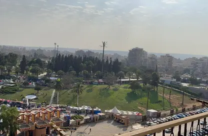 شقة - 4 غرف نوم - 2 حمامات للبيع في شارع الدكتور محمود ابراهيم - الحديقة الدولية - الحي السابع - مدينة نصر - القاهرة