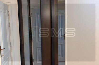 Apartment - 3 Bedrooms - 2 Bathrooms for rent in Gamal Abdel Nasser Axis - The 3rd Settlement - New Cairo City - Cairo