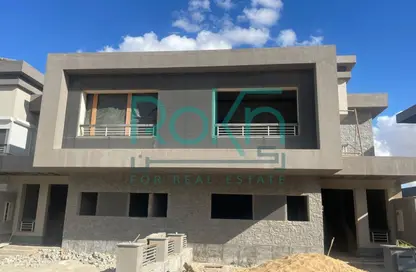 فيلا - 6 غرف نوم - 8 حمامات للبيع في نيو جيزة - طريق مصر اسكندرية الصحراوي - مدينة 6 أكتوبر - الجيزة