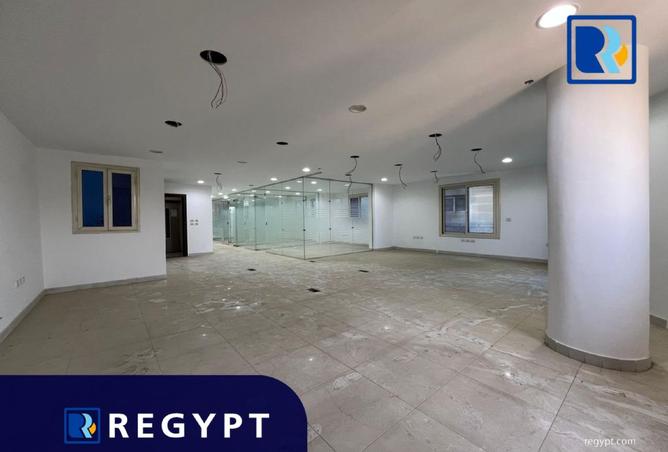 102057204 - Property Main Image