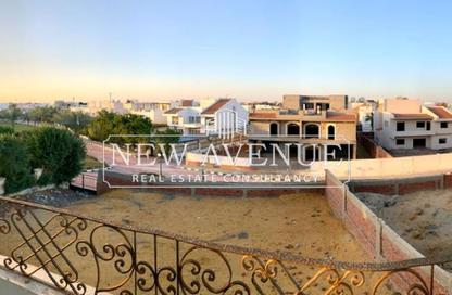 Twin House - 5 Bedrooms - 4 Bathrooms for sale in Al Hayah Residence - 3rd District West - Shorouk City - Cairo