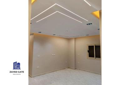 Apartment - 3 Bedrooms - 2 Bathrooms for sale in 11th District - Sheikh Zayed City - Giza