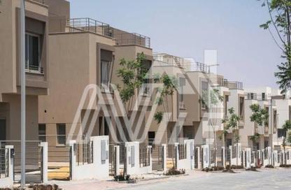 Townhouse - 4 - 4 for sale in Palm Hills New Cairo - 5th Settlement Compounds - The 5th Settlement - New Cairo City - Cairo