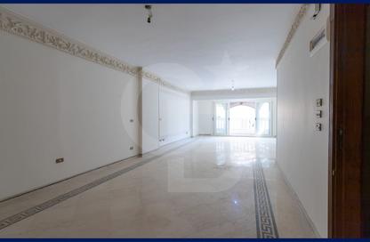 Apartment - 3 Bedrooms - 2 Bathrooms for sale in Kafr Abdo St. - Kafr Abdo - Roushdy - Hay Sharq - Alexandria Apartment - 3 Bedrooms - 2 Bathrooms for sale in Kafr Abdo St. - Kafr Abdo - Roushdy - Hay Sharq - Alexandria
