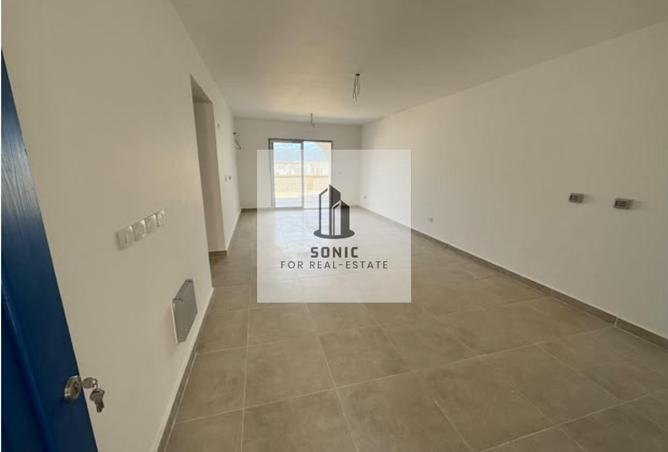 101783831 - Property Image 2
