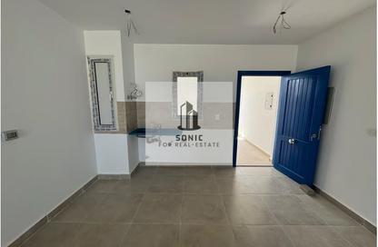 Apartment - 1 Bedroom - 2 Bathrooms for sale in Mountain View - Ras Al Hekma - North Coast